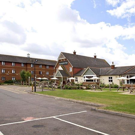 Premier Inn Huntingdon Esterno foto
